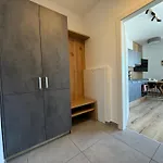 Lungau Living Appartements - Penthouse 아파트